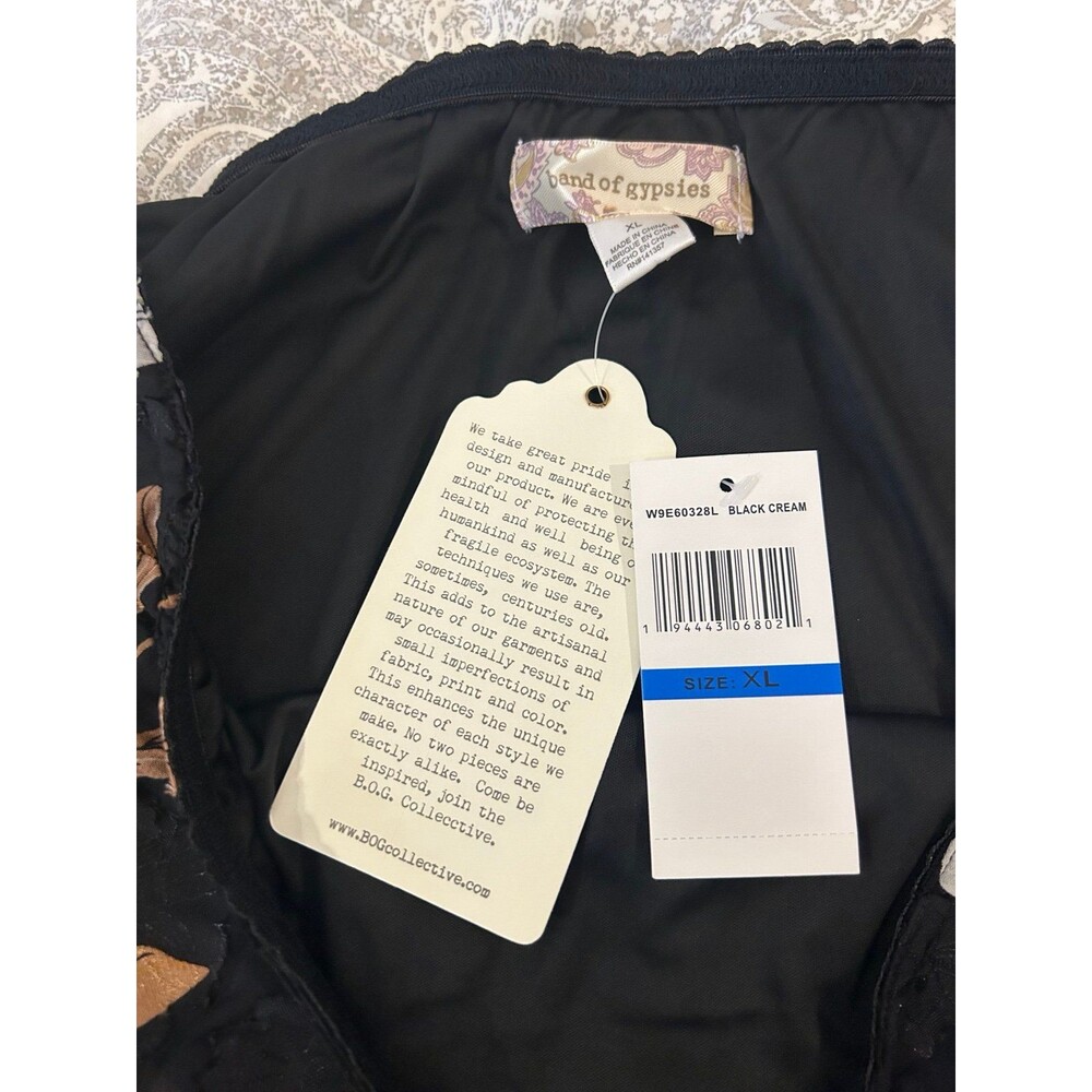 Band Of Gypsies Womans size XL Magnolia Floral Midi Skirt Boho Lined Black NEW - Picture 3 of 3